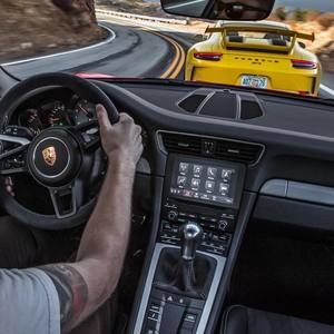 Meet your Posher, Jade